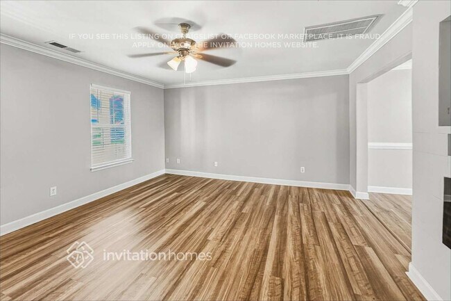 Foto del edificio - 410 Queens Dr SW
