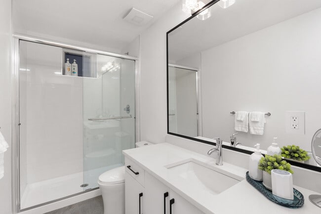 Building Photo - 5626 Chaffey Ave