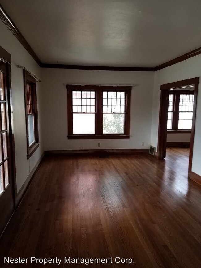 Foto del edificio - 4 br, 3 bath House - 606 Fontanero St.