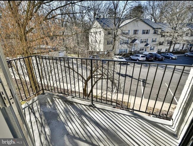 Building Photo - 4409 Romlon St