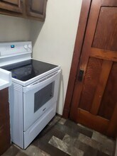 Building Photo - 1402 16th Ave