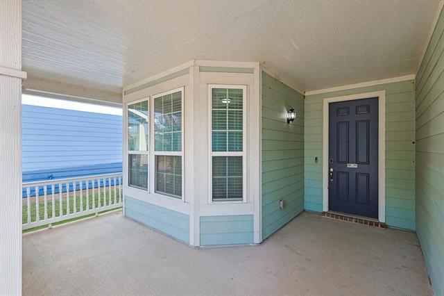 Building Photo - 9205 Benevolent Ct