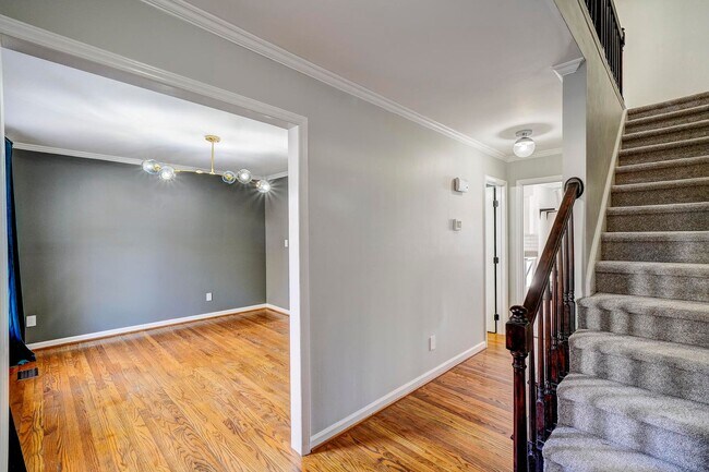 Foto del edificio - 5608 Frenchmans Creek Dr.
