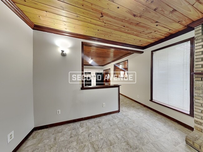 Foto del edificio - 6672 Vermillion St