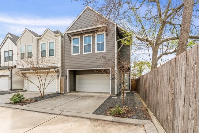 Foto del edificio - 802 Berry Sage Ln