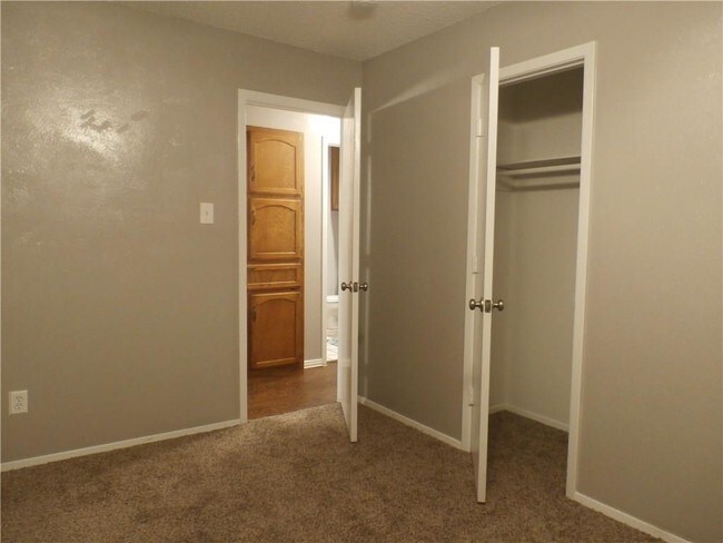 7328 Davis Blvd, North Richland Hills, TX 76182 - Townhouse for Rent in