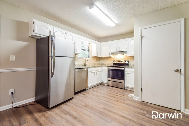 Foto del edificio - 5784 Macedin Dr, Douglasville, GA 30135