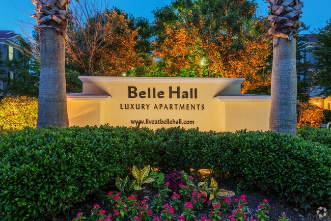 Building Photo - Belle Hall