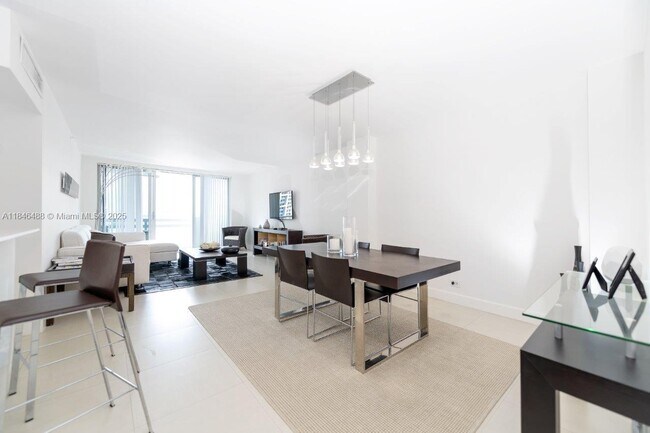 Foto del edificio - 1500 Bay Rd