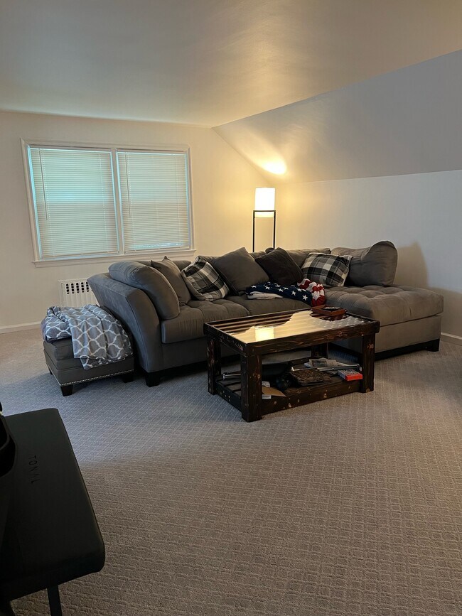Living Room - 1648 Mamaroneck Ave