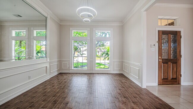 Foto del edificio - 3211 Prosperity Dr