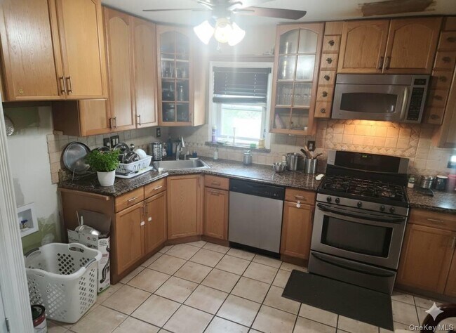 Foto del edificio - 461 Gibbs Pond Rd