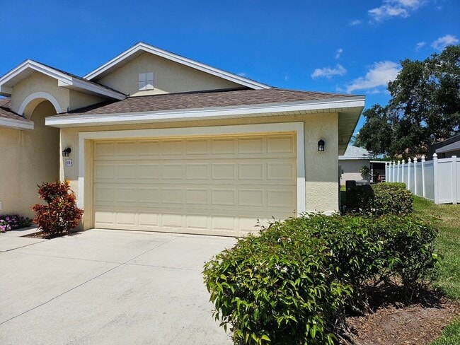 Building Photo - 5144 Lansdowne Way