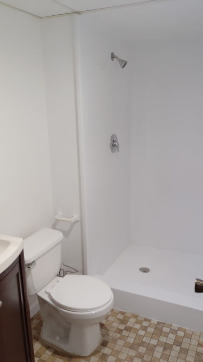 Building Photo - 2800 Fiore Way