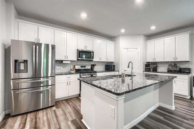 Building Photo - 4116 Ranchero Dr