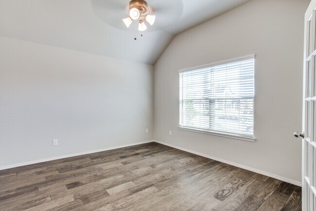 Building Photo - 6717 Mead Lake Trail