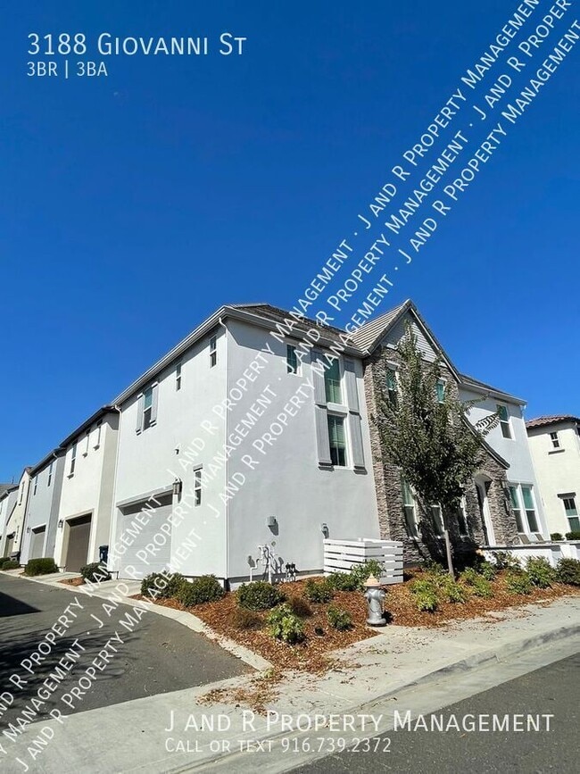 Building Photo - 3188 Giovanni St