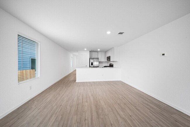 Foto del edificio - 241 Tahoe Ave