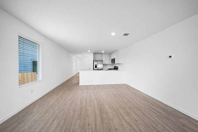 Building Photo - 241 Tahoe Ave