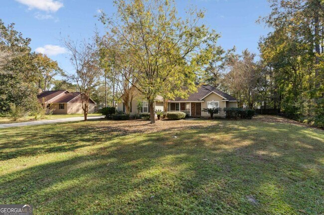 Building Photo - 106 Buntin St