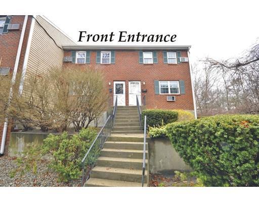 Building Photo - 207 Samoset St