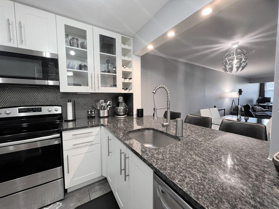 Foto principal - 2920 SW 22nd Ave