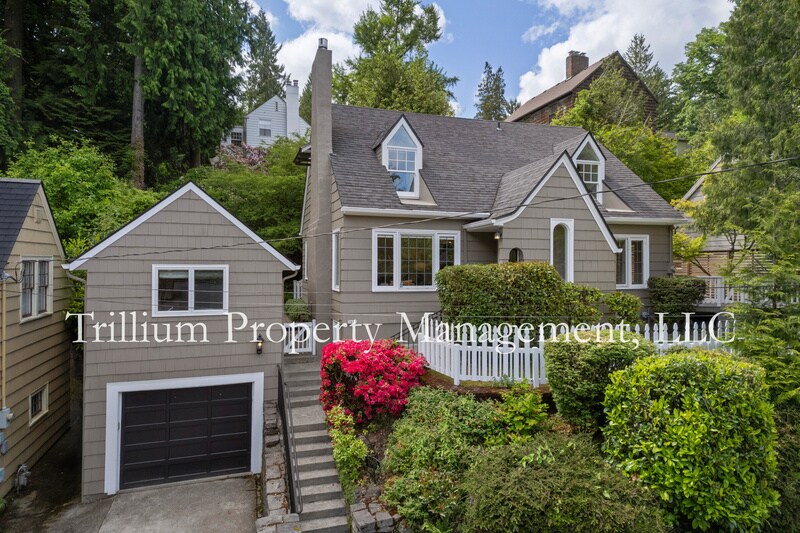 Foto principal - 2665 SW Brae Mar Ct