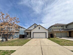 Building Photo - 2312 Ringstaff Rd