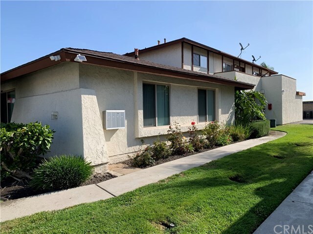 Building Photo - 15732 Taft Ln