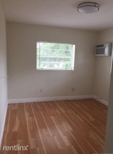 Building Photo - 1230 S Le Jeune Rd