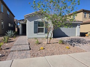 Building Photo - 6990 Solano Cyn Ave