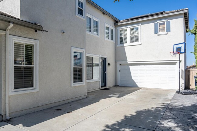 Building Photo - 1832 Sheep Ranch Loop