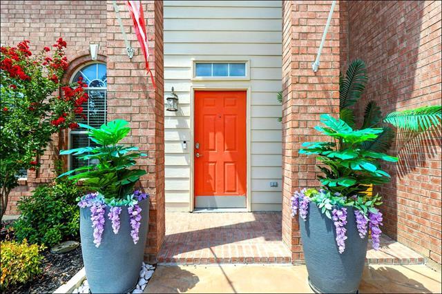 Foto del edificio - 2344 Magnolia Dr