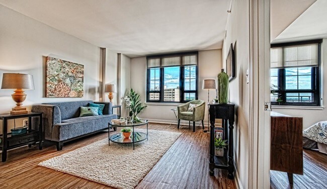 Foto del edificio - The Bonifant - Apartments for Seniors 62+