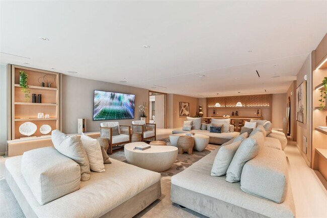 Foto del edificio - 1020 Sunset Point Rd