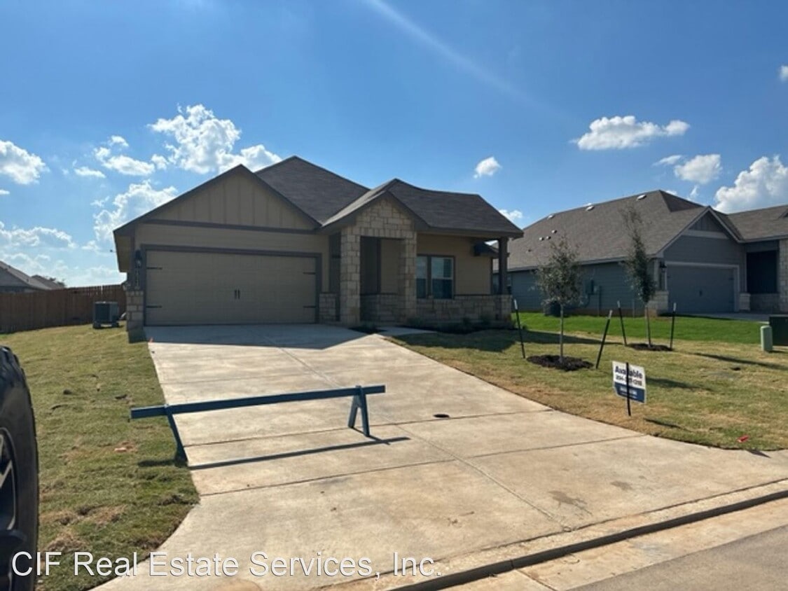 Primary Photo - 4 br, 2 bath House - 10824 Hollister Ln.