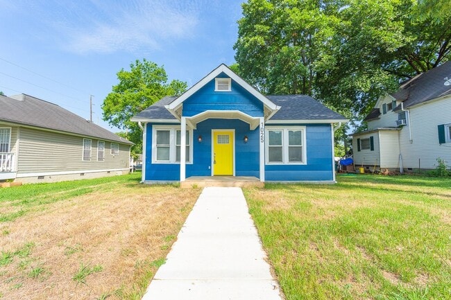 Beautiful & Updated Ridgedale Home! - Beautiful & Updated Ridgedale Home!