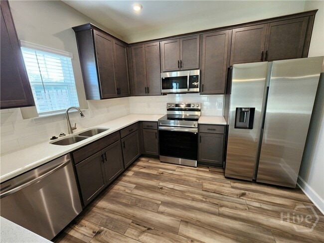 Building Photo - 231 HAISLEY RUN
