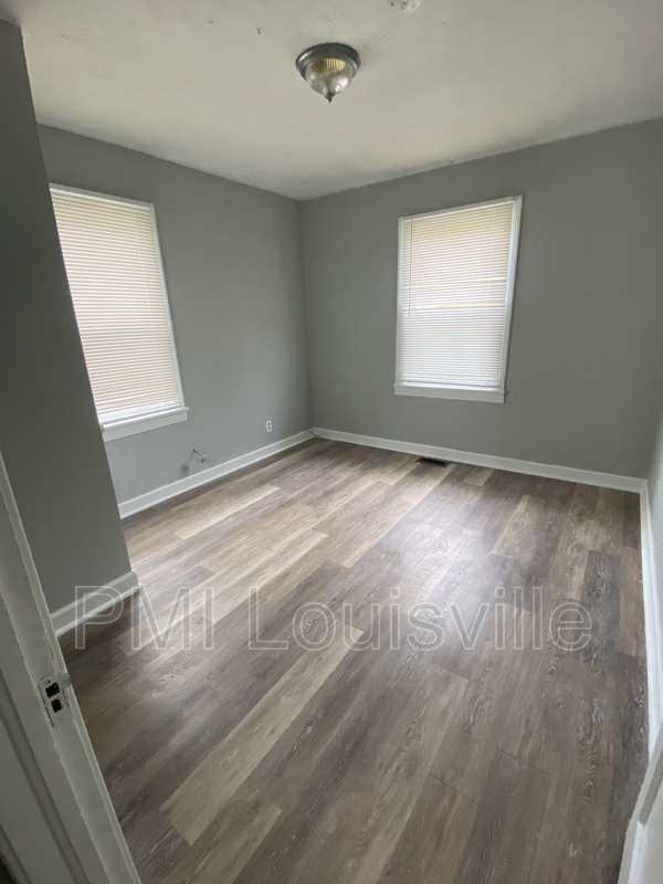 Foto del edificio - 1010 Camden Ave