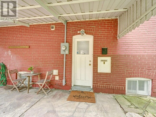 Photo du bâtiment - 1 Worthington Crescent