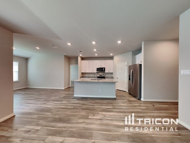 Building Photo - 5803 Zoey Wy