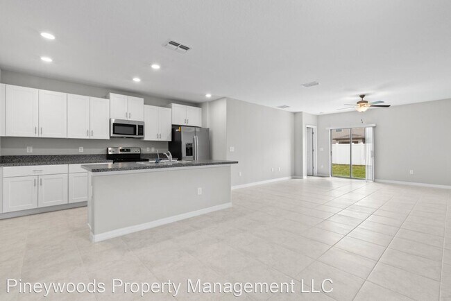 Foto del edificio - 5 br, 2.5 bath House - 12764 Maple Bonsai ...