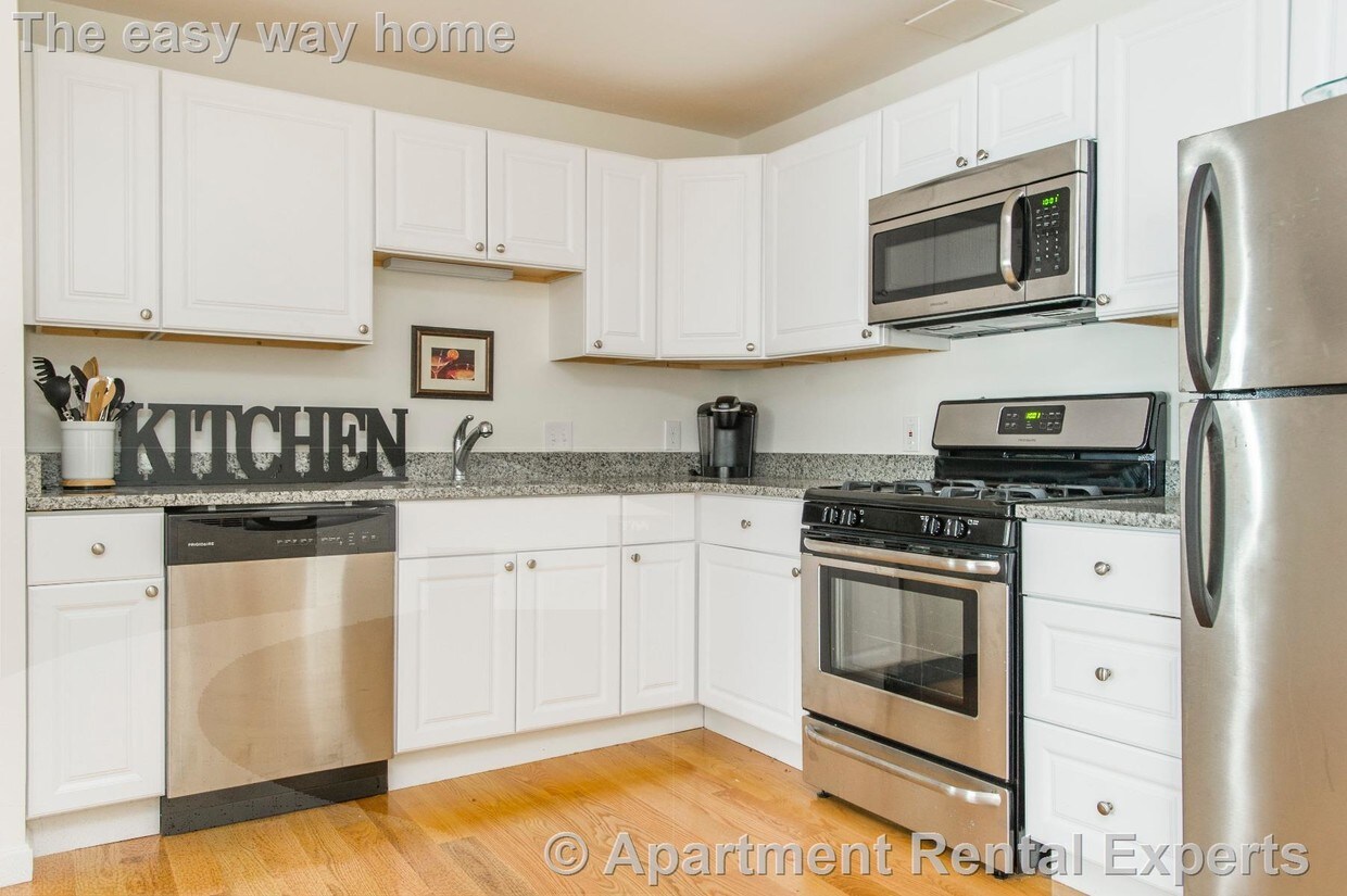 Foto principal - 660 Cambridge St
