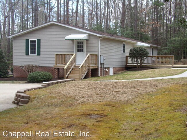 Building Photo - 3 br, 3 bath House - 16411 South Crater Road