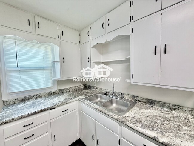 Foto del edificio - 510 N 6th Ave E