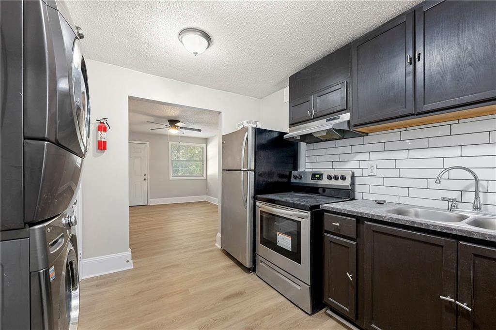 Foto principal - 156 Fairfield Pl NW