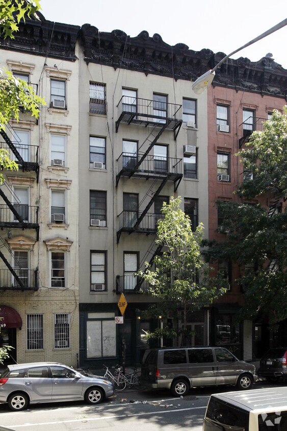 Foto del edificio - 271 E Tenth St