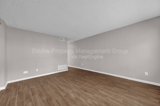 Foto del edificio - 3434 Spottswood Ave
