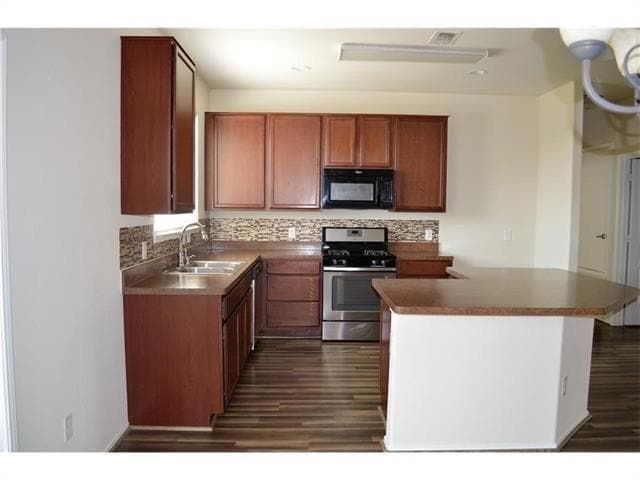 Building Photo - 9028 Greene Dr