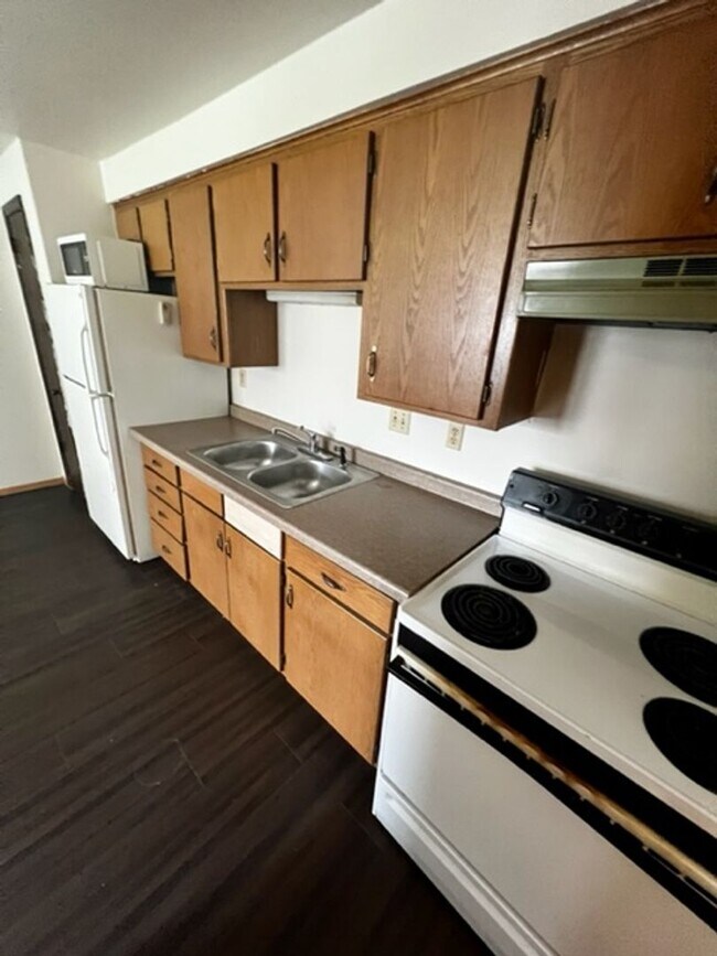 Building Photo - 420 S Maple Ave - Apartments